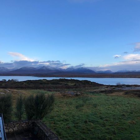 Bruion Connemara Apartment Cleggan Exterior photo